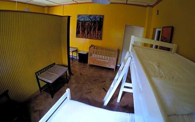 Amani Gardens Inn