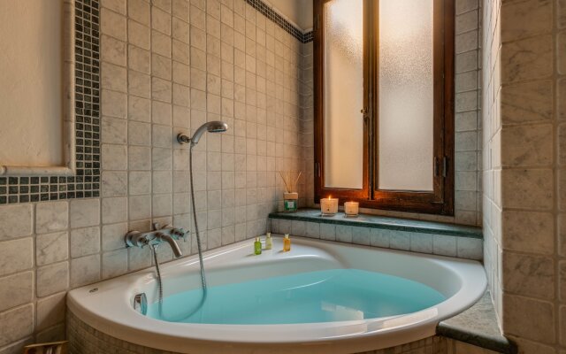 In Piazza della Signoria - Residenza d'Epoca