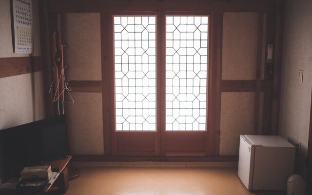 Peepul Hanok Stay