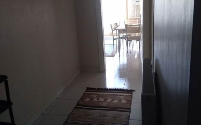 H&M House Butik Otel