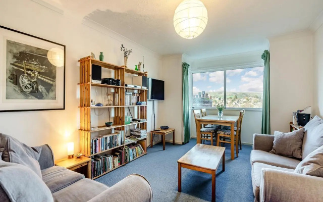 Sandringham Court Flat 4