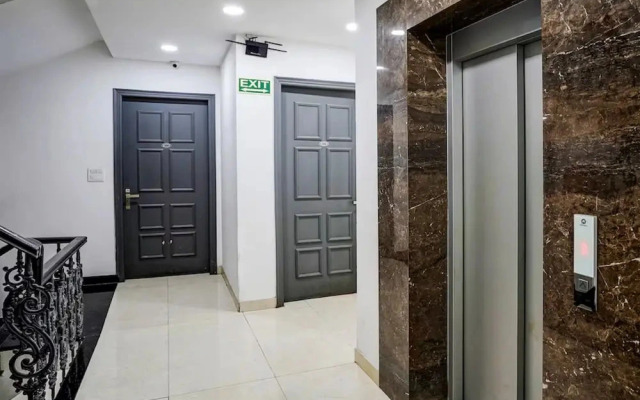 Collection O 77161 Shalimar Bagh