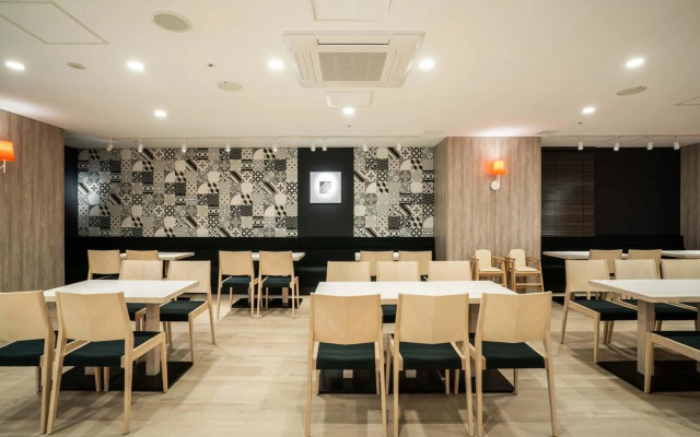 Vessel Inn Chiba Station