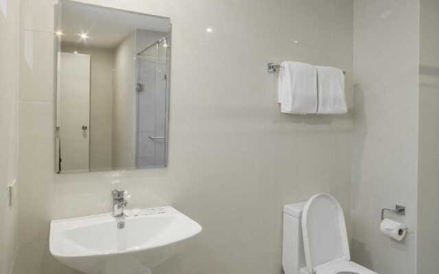Salcedo Suites