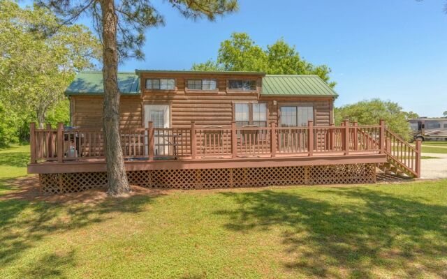 Lake Conroe RV & Camping Resort