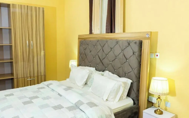 114 Luxury Apartments by Oragon Hotel