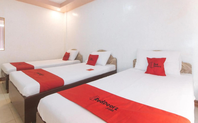 OYO 426 Coco Grove Tourist Inn