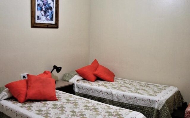 Hotel Plaza Pringles