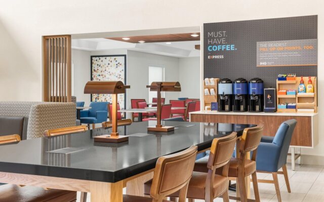 Holiday Inn Express & Suites Greenville-Spartanburg (Duncan) by IHG