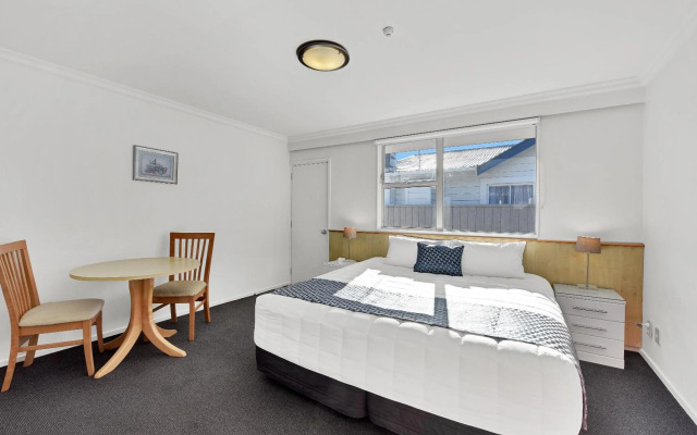The Hotel Nelson