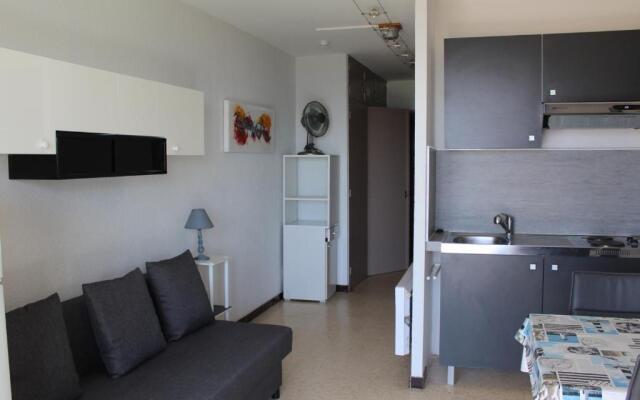 Appartement Balaruc-les-Bains, 1 pièce, 4 personnes - FR-1-503-57
