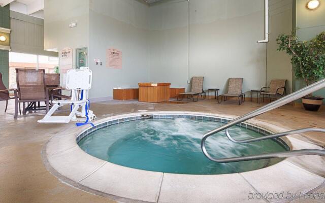 Best Western Holiday Lodge