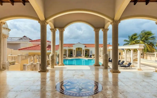 NEW Premium Luxury 2BR 3BA Pool House