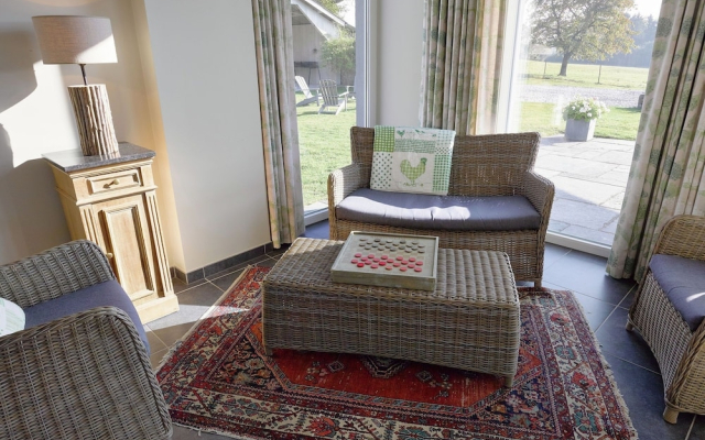 Luxury Holiday Home in Mettet With an Indoor Swimming Pool and Sauna - фото 2