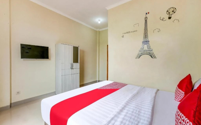 Super OYO 90905 Dangau Datuk Guesthouse