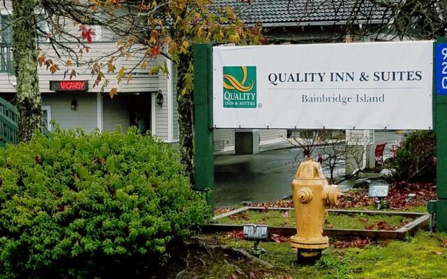 Quality Inn & Suites Bainbridge Island