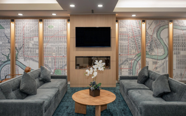 Campus Tower Suite Hotel
