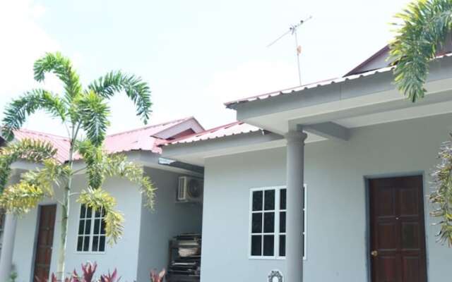 OYO Home 90356 Homestay Kampung Paya Guring