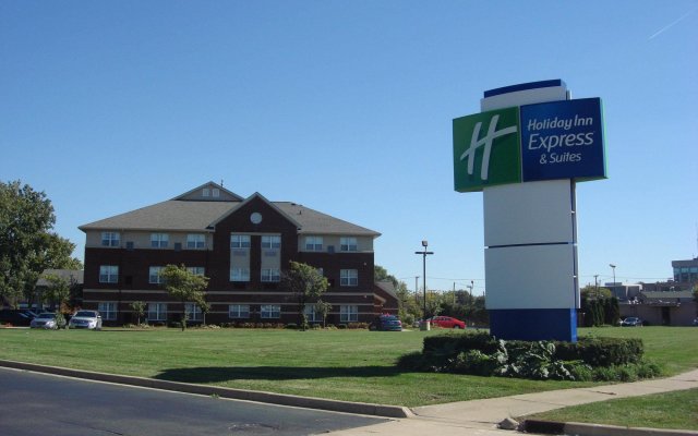 Holiday Inn Express Southfield-Detroit, an IHG Hotel