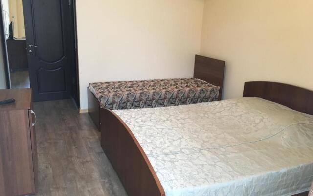 Guest house Mandarin on Titova 85