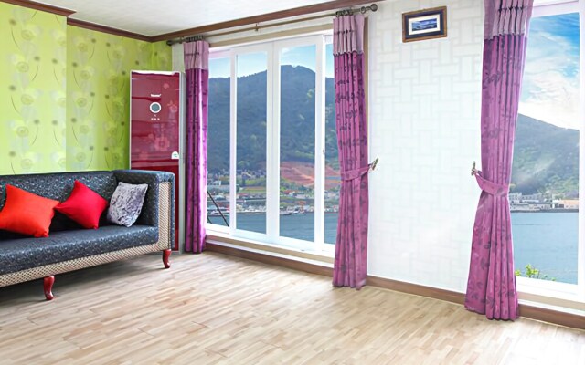 Tongyoung Tower Pension