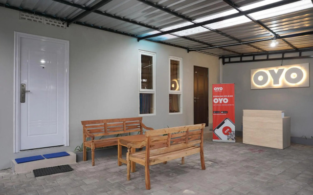 Super OYO 90033 DeHome Family