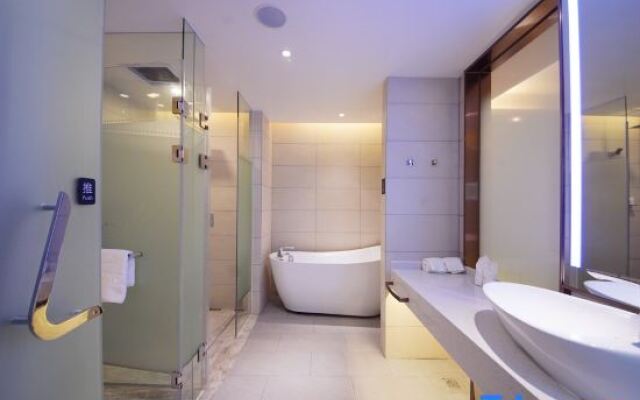 Lavande Hotels
