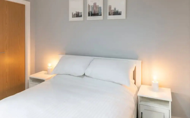 Host Stay Burton Road
