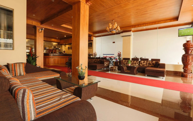 Queen Wood Hotel