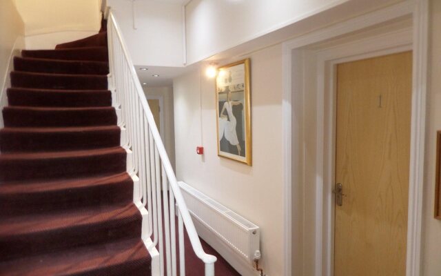 Lancaster Court Hotel