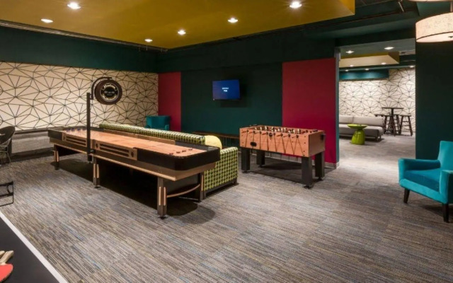 Global Luxury Suites at The Village
