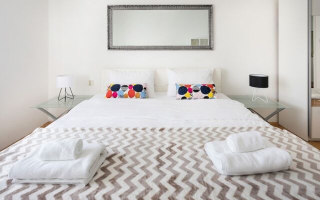 Spacious 2bdr Apartment on Tkalciceva Street