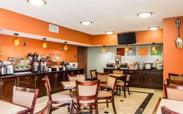 Comfort Inn & Suites Lincoln Talladega I-20