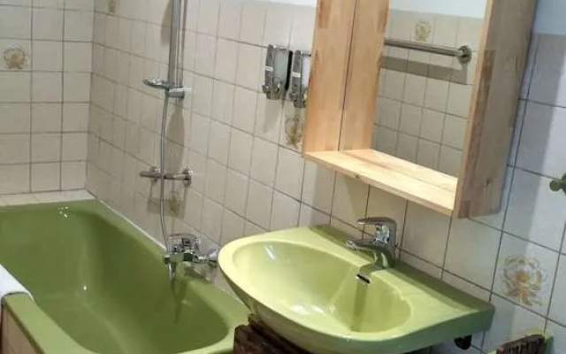 100 m2 - 3 room apartment