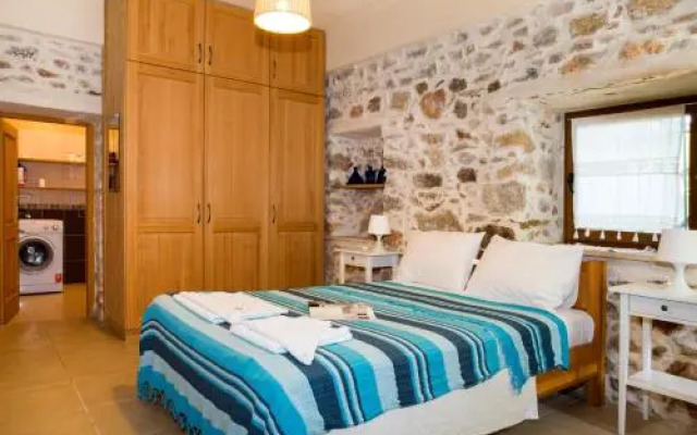 Important Group Villas Bitez
