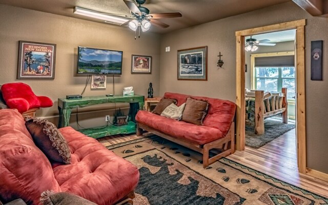 Cozy Knotty and Nice