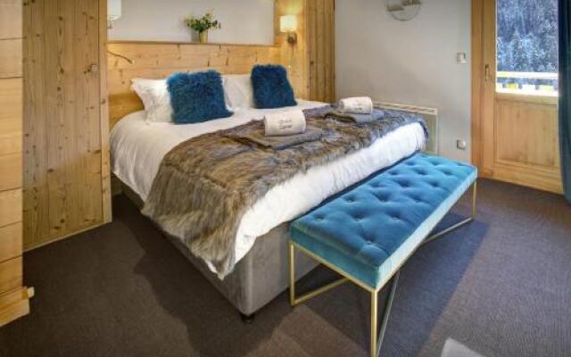 Chalet Carter - OVO Network