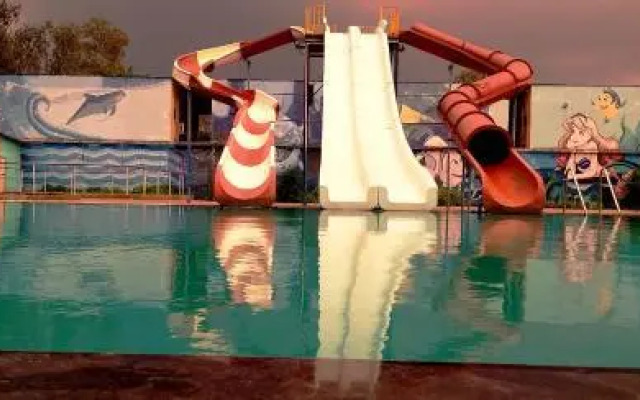 Midway Park Resort