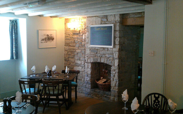 Mildmay Arms