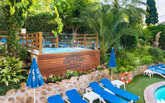Hotel GHT Neptuno Tossa & Venus SPA