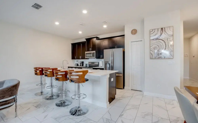 4 Bed 3 Ba Champions Gate Pool Home