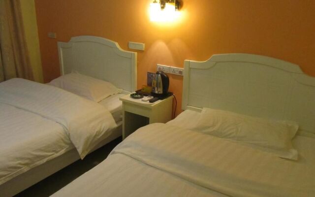 Yangshuo Romantic Hostel