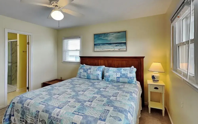Happy Days by Topsail Realty