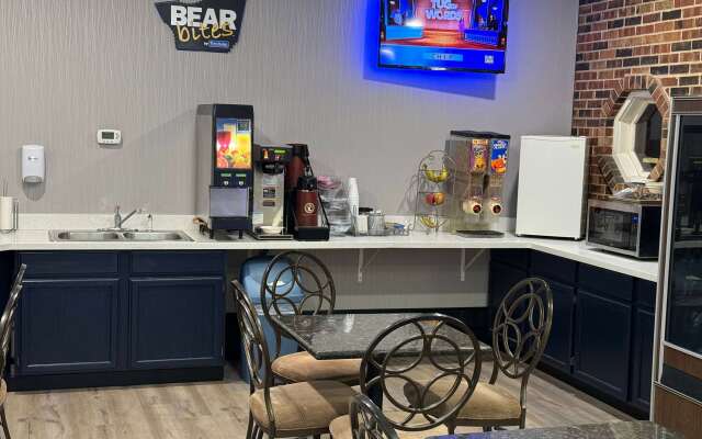 Travelodge by Wyndham Airport Platte City