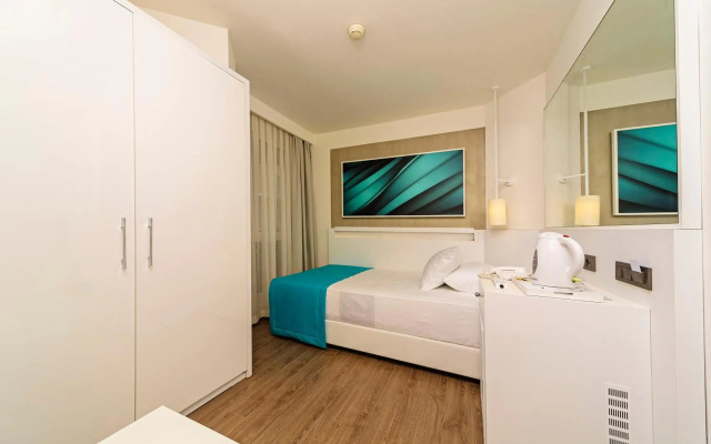 Poseidon Hotel - Adults Only