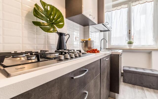 JOIVY Modern 1-Bed Flat W/Balcony