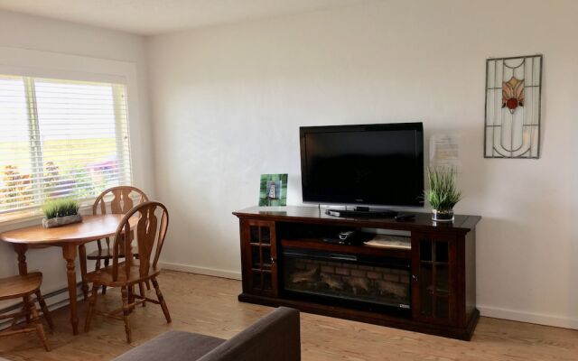 Tradewinds Condo Hotel