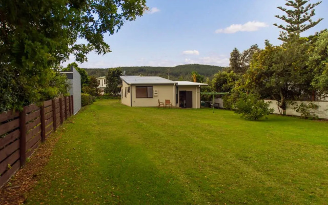 Hetherington Haven - Whangamata Holiday Home
