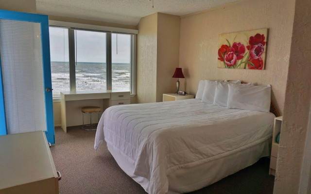 FOUR SEASONS on the gulf