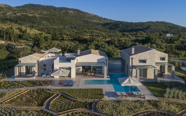 Alessia Luxury Villas